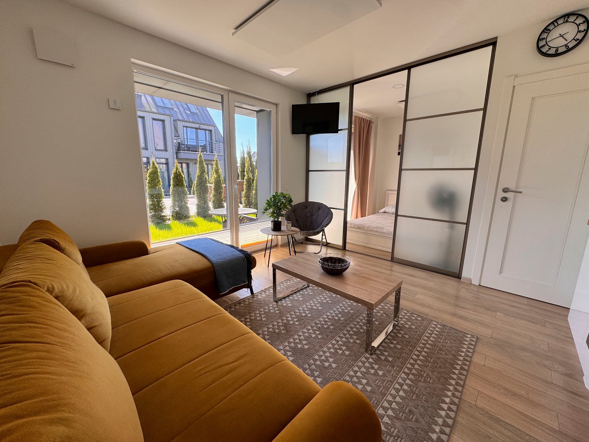 Vaivorykštės Poolside Apartment nuotrauka 2, apartamentai Palangoje